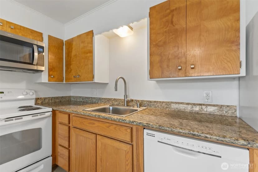 Property photo for 3118 Deer Island Drive E, Lake Tapps photo 21