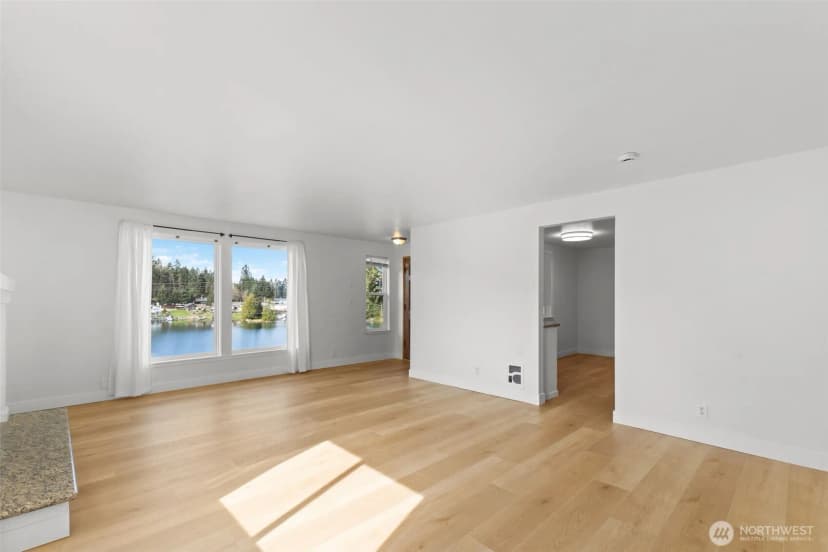 Property photo for 3118 Deer Island Drive E, Lake Tapps photo 10