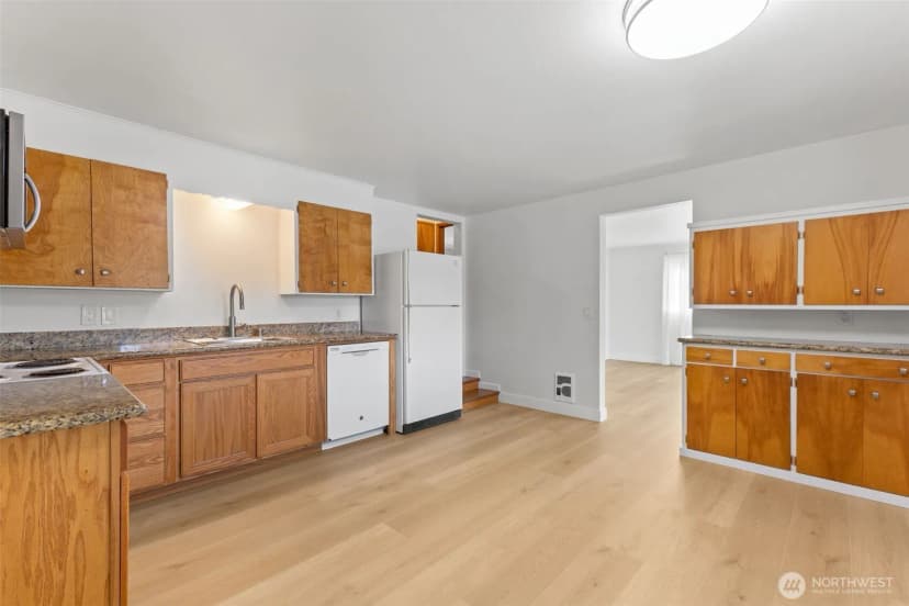 Property photo for 3118 Deer Island Drive E, Lake Tapps photo 6