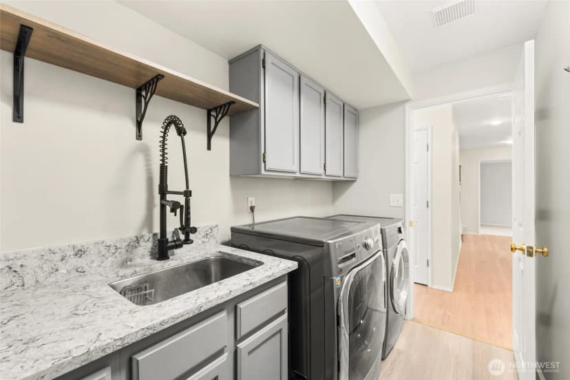 Property photo for 16904 237th Place Ne, Woodinville photo 13