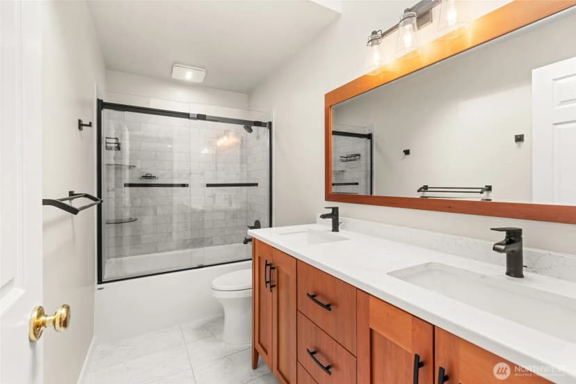 Property photo for 16904 237th Place Ne, Woodinville photo 35