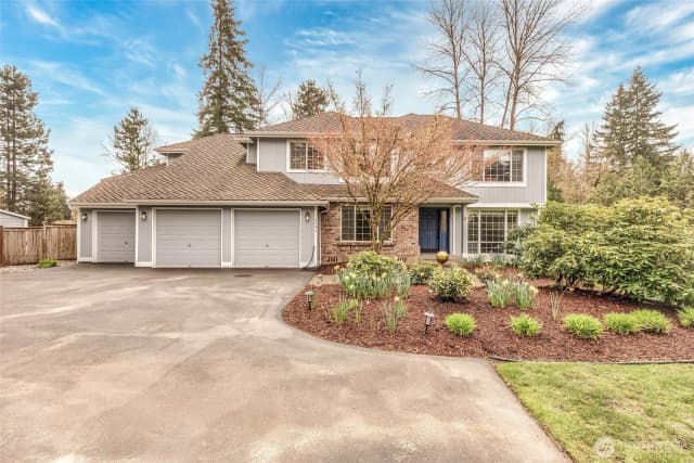 Property photo for 16904 237th Place Ne, Woodinville photo 3