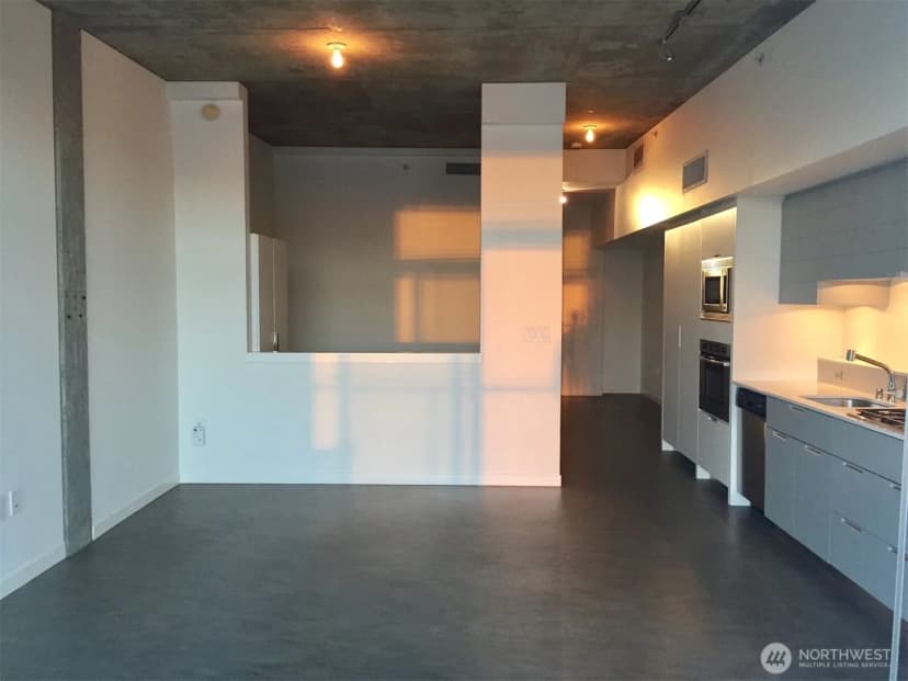 Property photo for 501 Roy Street #t306, Seattle photo 10