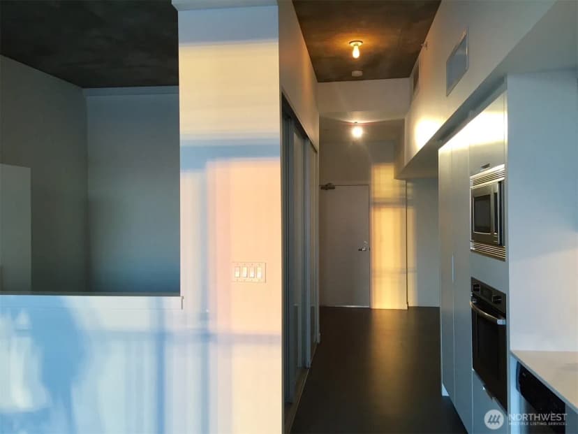 Property photo for 501 Roy Street #t306, Seattle photo 6