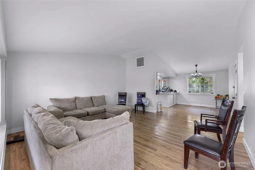 Property photo for 501 Shuksak Way, Everson photo 20