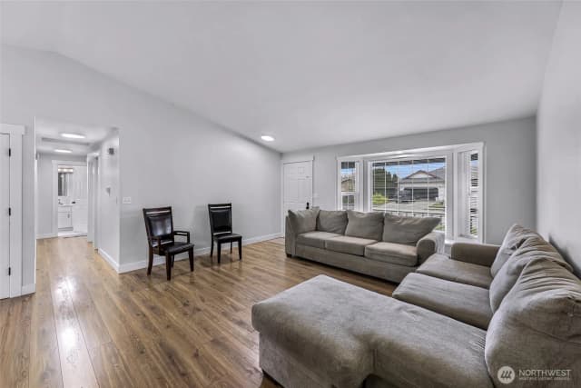 Property photo for 501 Shuksak Way, Everson photo 4