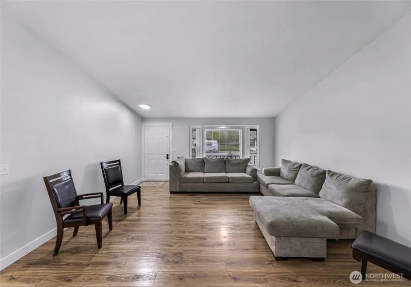 Property photo for 501 Shuksak Way, Everson photo 3