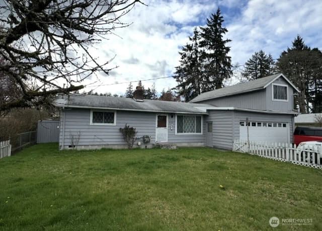 Property photo for 18302 A Street S, Spanaway photo 2
