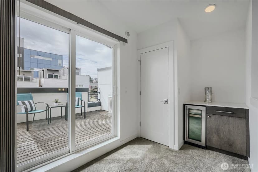 Property photo for 3070 Sw Avalon Way #g, Seattle photo 23