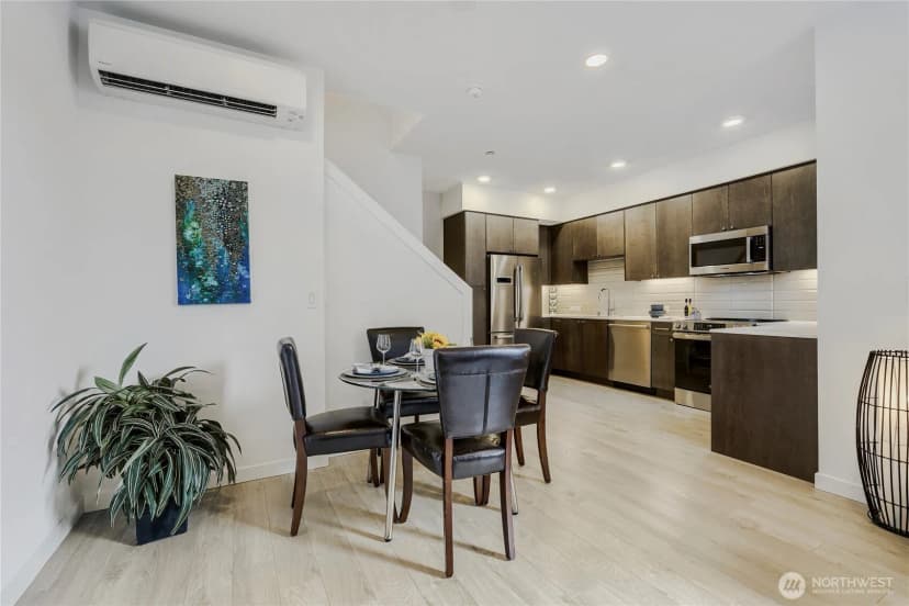 Property photo for 3070 Sw Avalon Way #g, Seattle photo 10