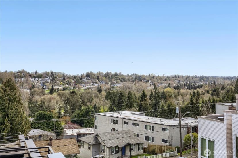 Property photo for 3070 Sw Avalon Way #g, Seattle photo 3