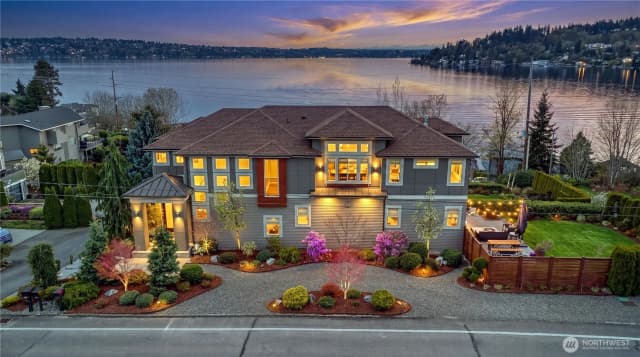 Property photo for 3319 Burnett Avenue N, Renton