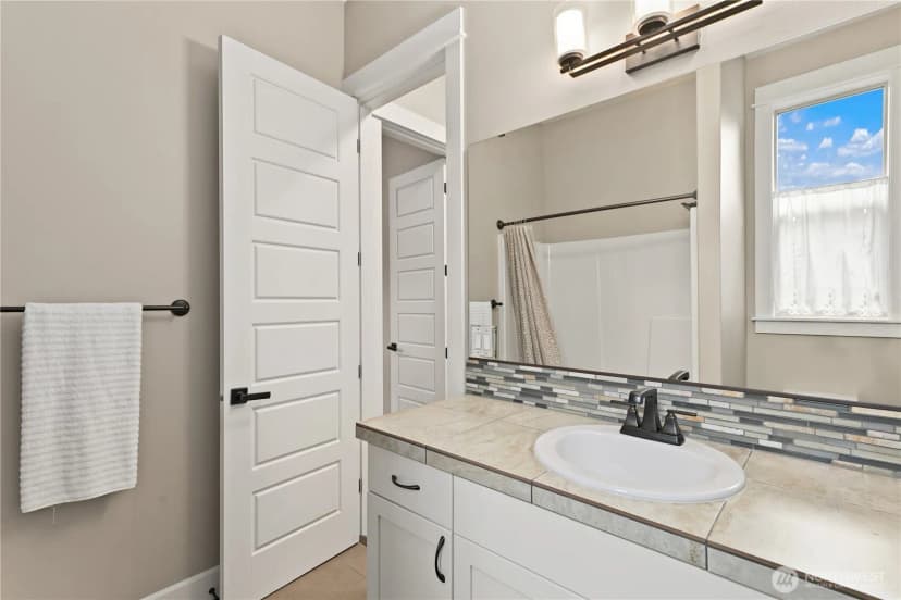 Property photo for 31209 218th Place Se, Black Diamond photo 31