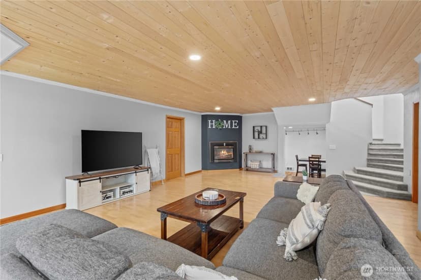 Property photo for 357 N Sylvia Street, Montesano photo 7