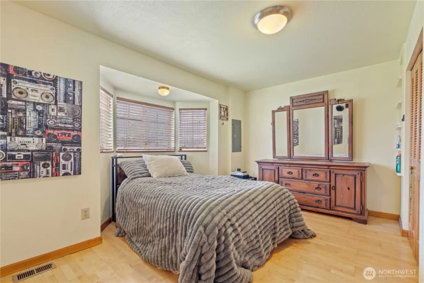 Property photo for 357 N Sylvia Street, Montesano photo 21