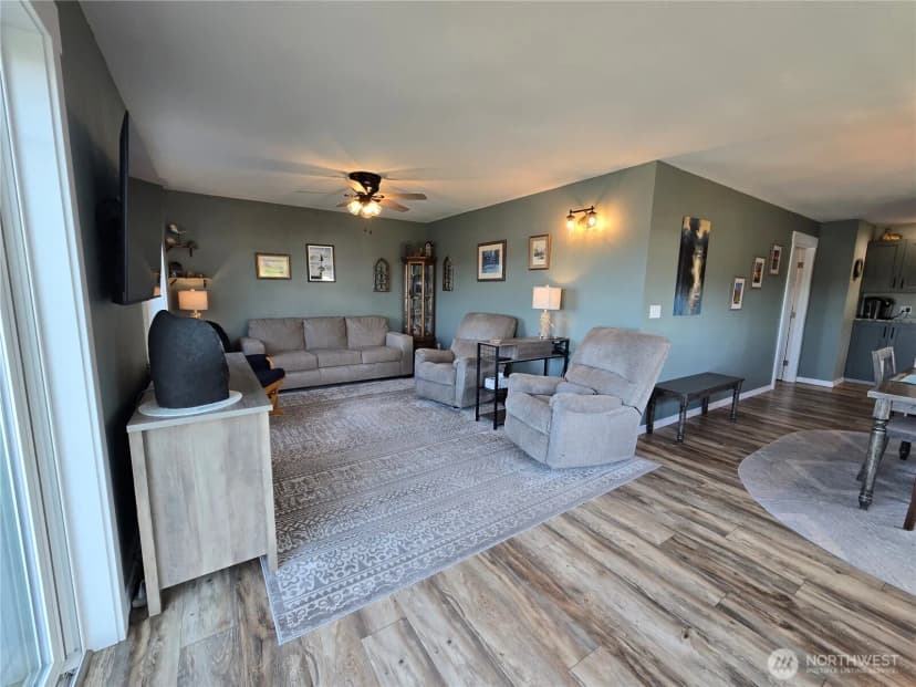 Property photo for 1106 Fairmount Ave, Shelton photo 21