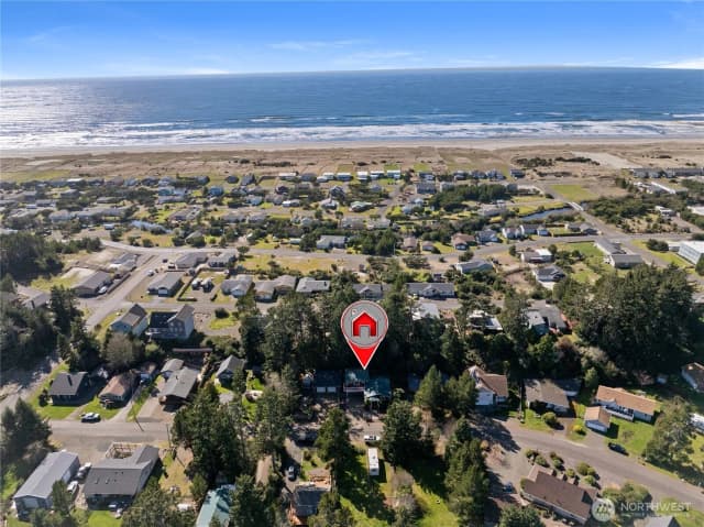 Property photo for 31211 L Street, Ocean Park photo 2