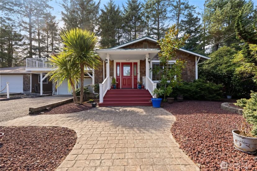 Property photo for 31211 L Street, Ocean Park photo 4