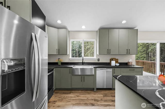 Property photo for 16918 134th St Nw, Gig Harbor photo 4