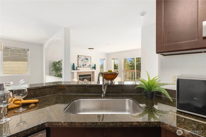 Property photo for 18501 Se Newport Way #h235, Issaquah photo 8