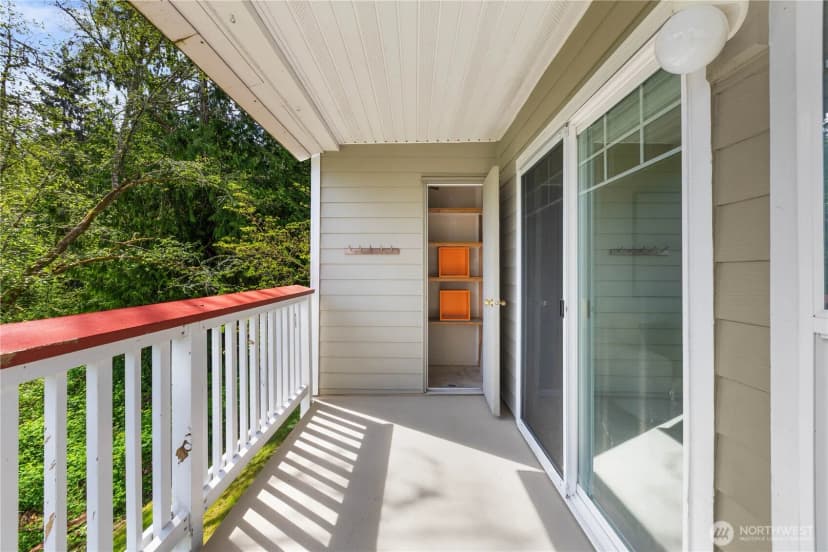 Property photo for 18501 Se Newport Way #h235, Issaquah photo 19