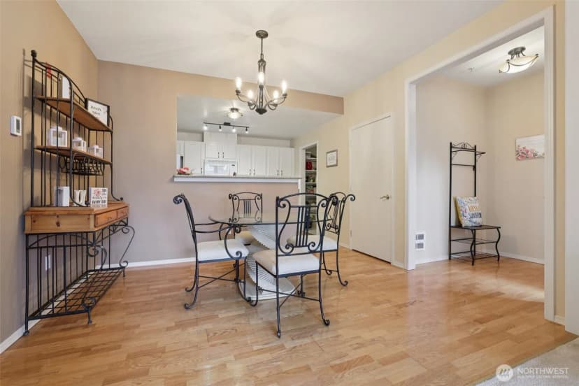 Property photo for 22537 Se 38th Terrace #1426, Issaquah photo 10