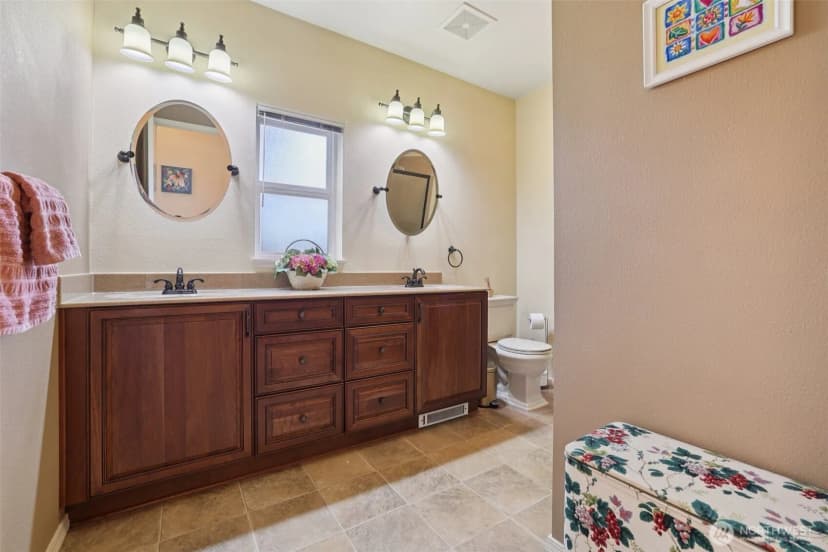Property photo for 22537 Se 38th Terrace #1426, Issaquah photo 18