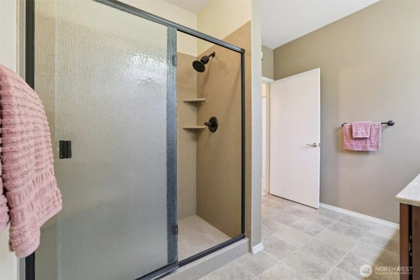 Property photo for 22537 Se 38th Terrace #1426, Issaquah photo 20