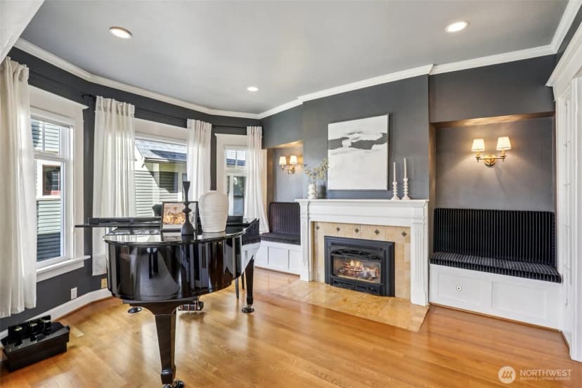 Property photo for 1606 33rd Avenue, Seattle photo 7