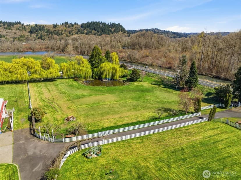 Property photo for 6114 Willow Grove Road, Longview photo 37