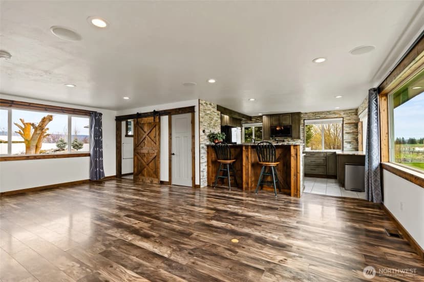 Property photo for 341 Robinson Canyon Road, Ellensburg photo 11