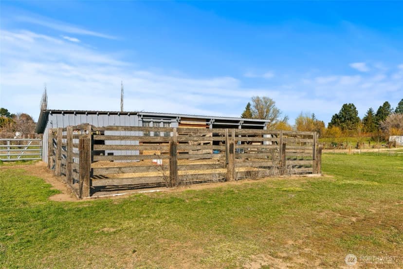 Property photo for 341 Robinson Canyon Road, Ellensburg photo 36