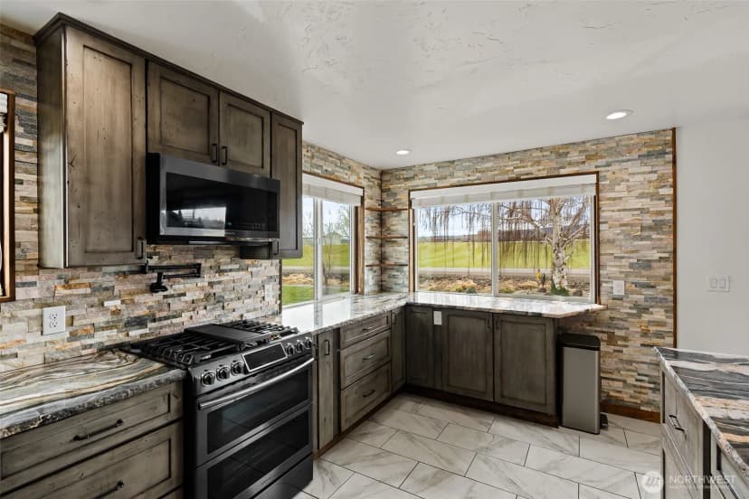 Property photo for 341 Robinson Canyon Road, Ellensburg photo 16