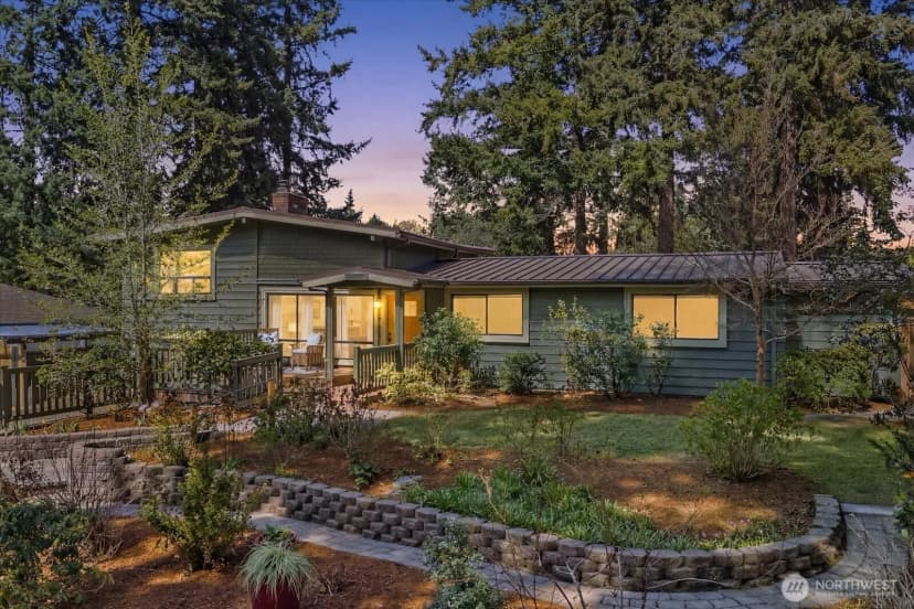 Property photo for 10601 242nd Place Sw, Edmonds