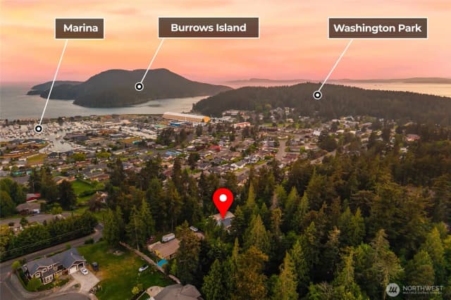 Property photo for 5408 Sunset Avenue, Anacortes photo 4
