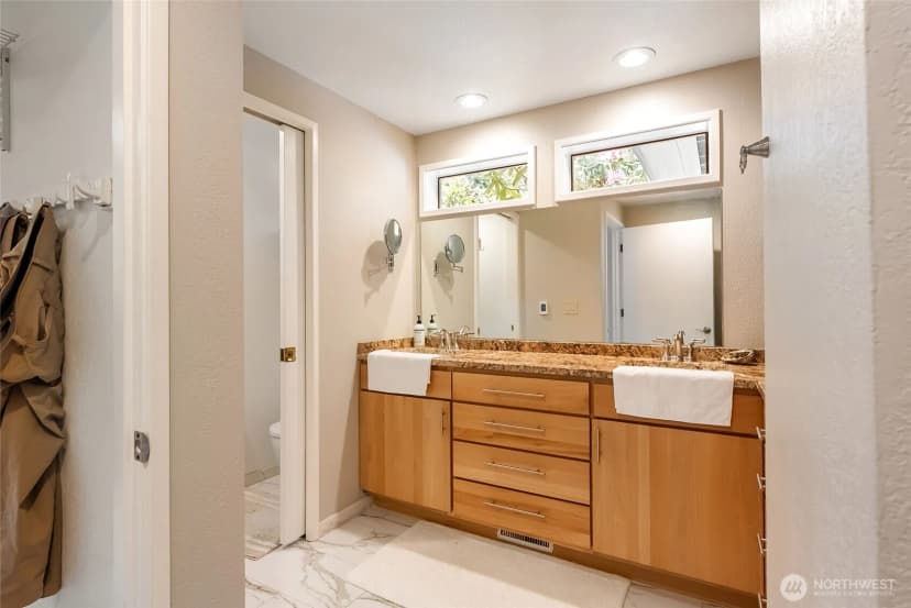 Property photo for 5408 Sunset Avenue, Anacortes photo 18