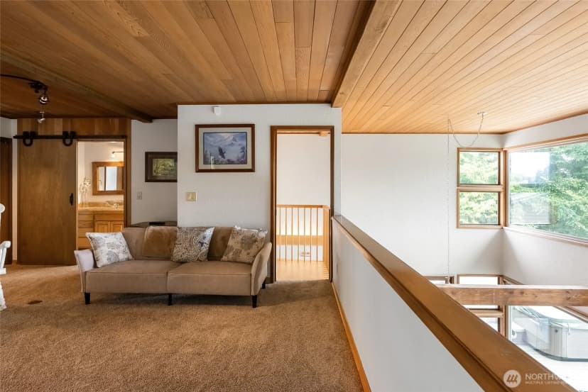 Property photo for 5408 Sunset Avenue, Anacortes photo 25