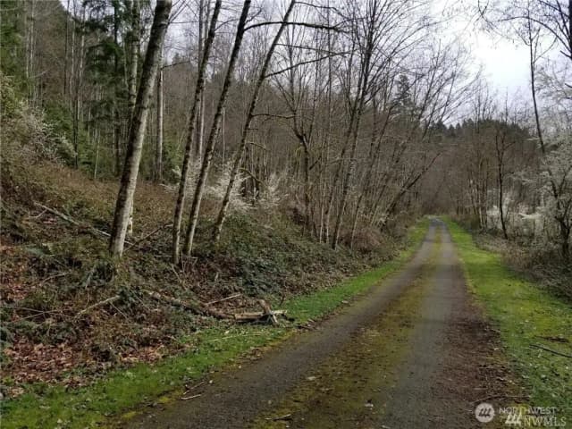 Property photo for 58 Th Street Ne, Redmond photo 2