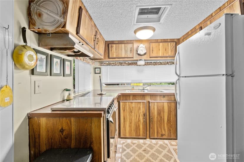 Property photo for 18545 W Big Lake Boulevard, Mount Vernon photo 17
