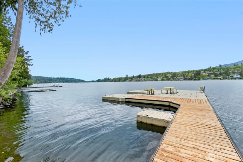 Property photo for 18545 W Big Lake Boulevard, Mount Vernon photo 9
