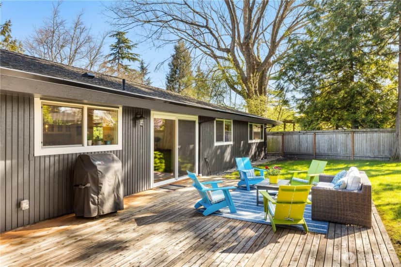 Property photo for 9525 Mercerwood Drive, Mercer Island photo 21