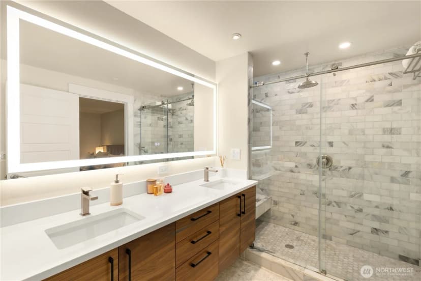 Property photo for 9525 Mercerwood Drive, Mercer Island photo 16