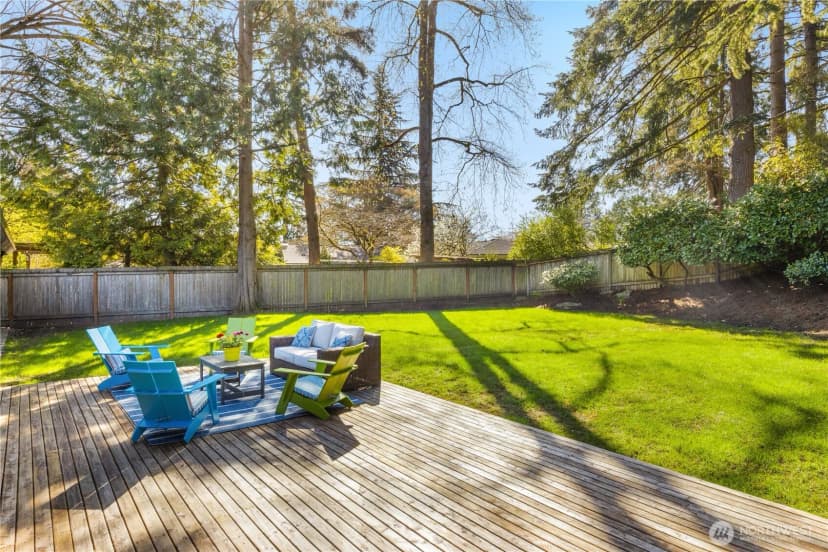Property photo for 9525 Mercerwood Drive, Mercer Island photo 22