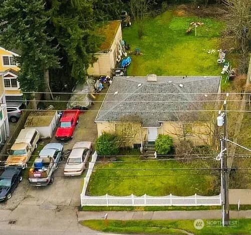 Property photo for 10125 3rd Avenue Nw, Seattle photo 2