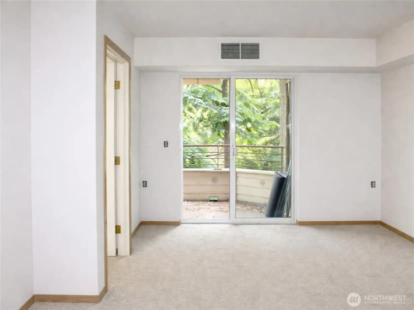 Property photo for 1648 152nd Avenue Ne #w306, Bellevue photo 25