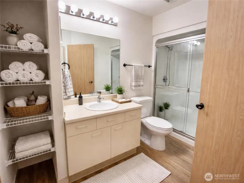 Property photo for 1648 152nd Avenue Ne #w306, Bellevue photo 35