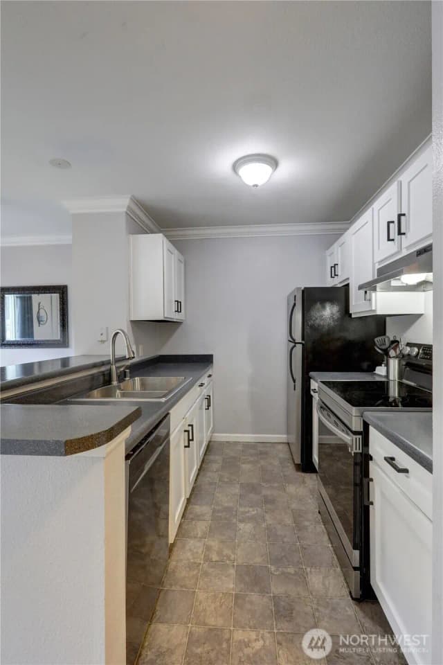 Property photo for 31500 33rd Place Sw #f103, Federal Way photo 5