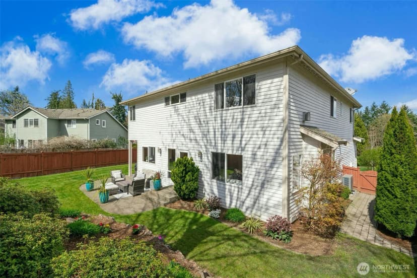 Property photo for 23510 14th Drive Se, Bothell photo 31
