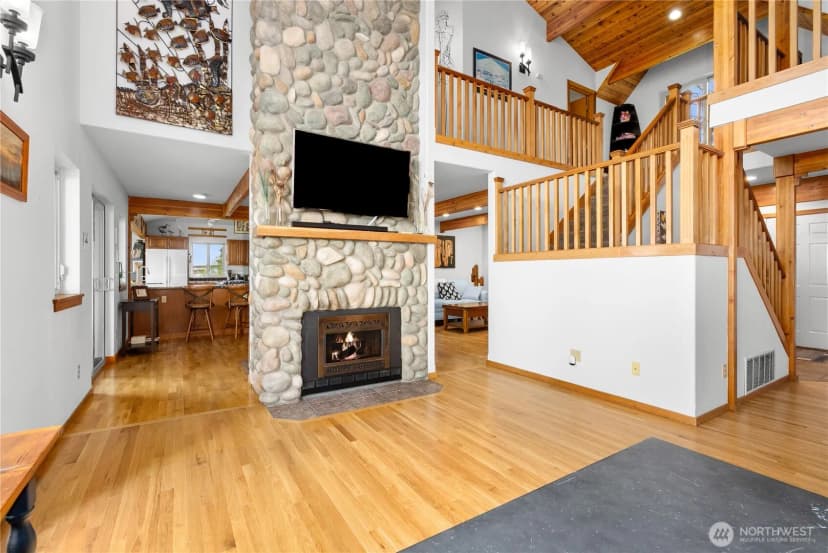 Property photo for 31823 S Bridge Way Ne, Poulsbo photo 6