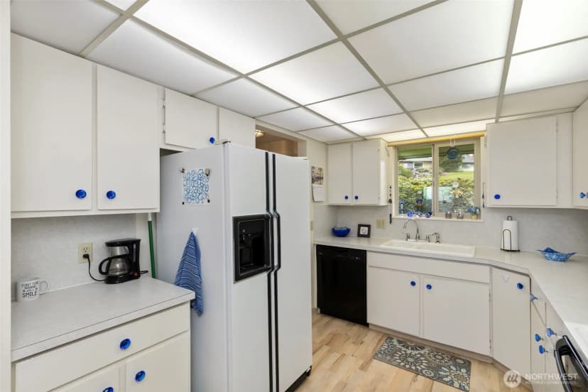 Property photo for 1301 S 3rd Avenue #4b, Sequim photo 8